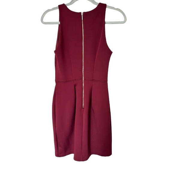 Dynamite Sleeveless Burgundy Dress with Gold Detail Zipper, XS - Picture 2 of 5
